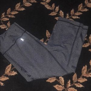Danskin crop leggings